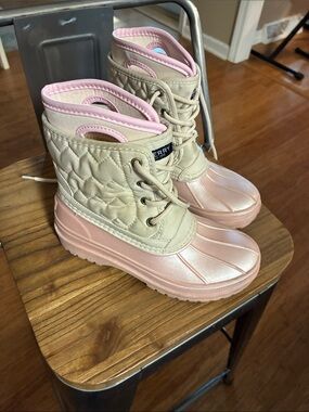 Sperry Kids Beige Quilted and Light Pink Waterproof Duck Boots